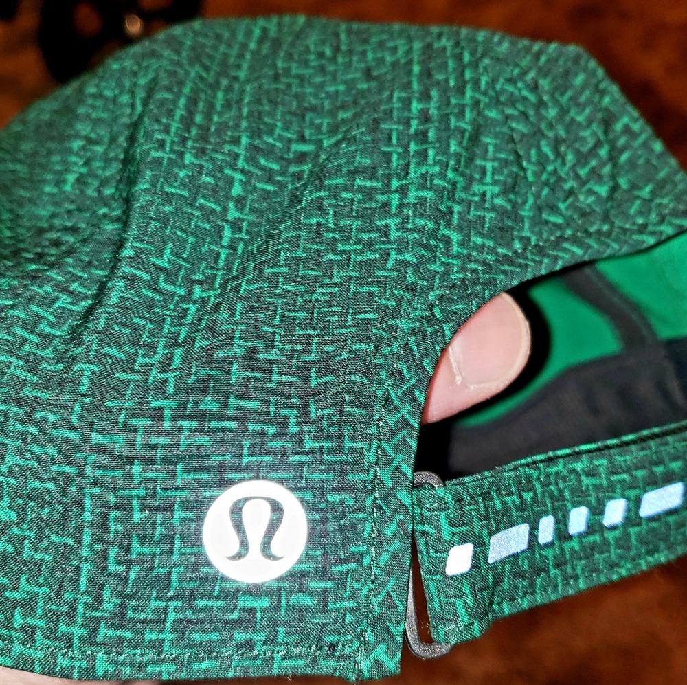 Lululemon athletica hat nwot